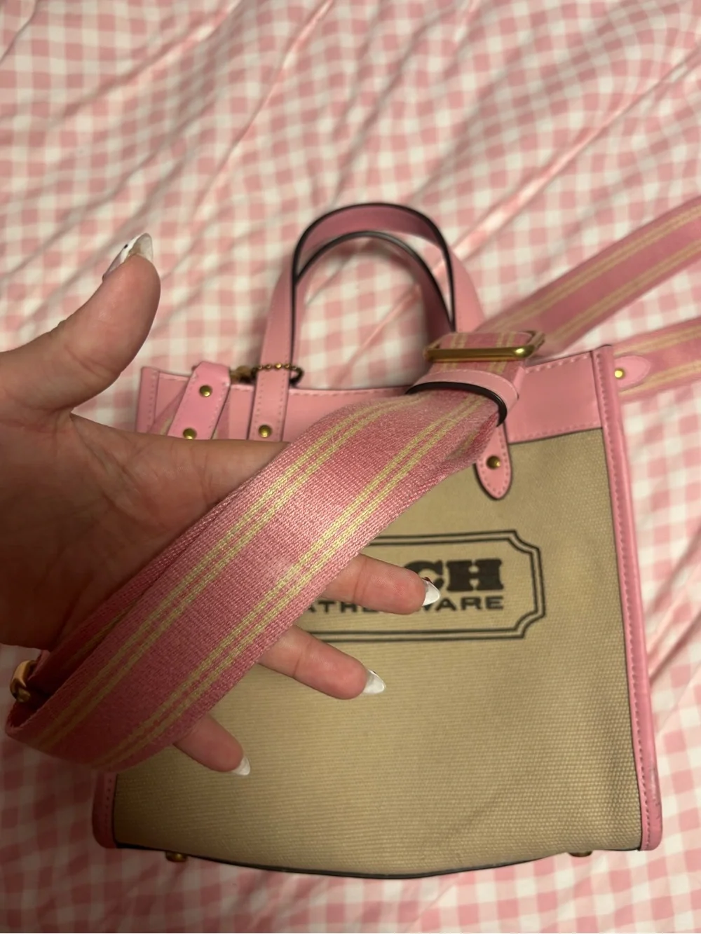 Coach tote pink